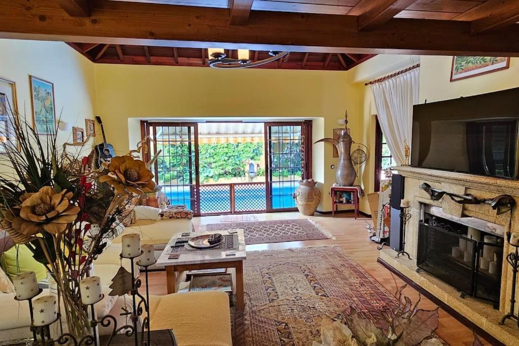 Villa La Paz 2 ปูแอร์โตเดลาครูซ ภายนอก รูปภาพ